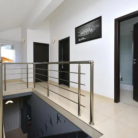Holiday home In With Outdoor Swimming Pool