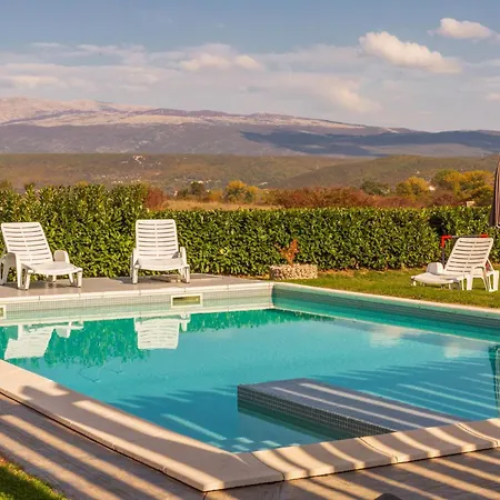 Holiday home In With Outdoor Swimming Pool