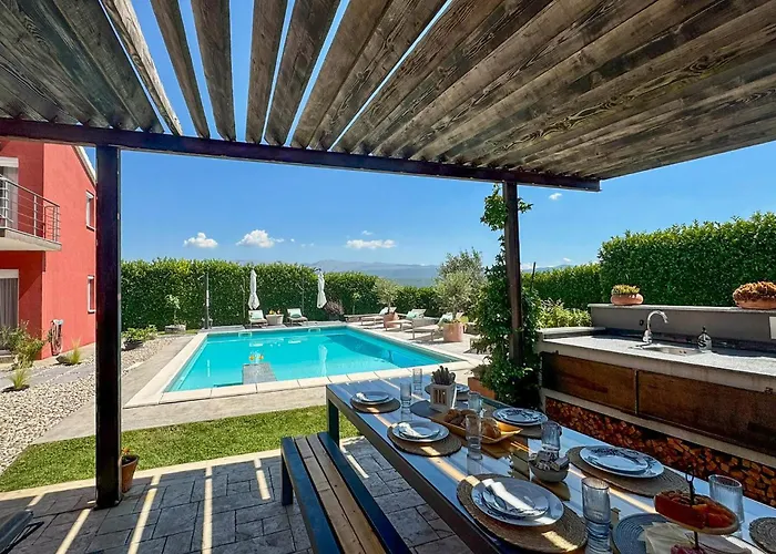 15 Tatil Evi