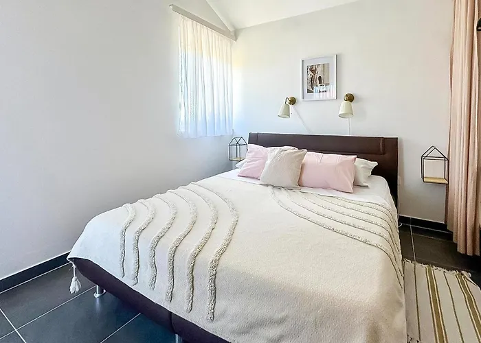 15 Tatil Evi